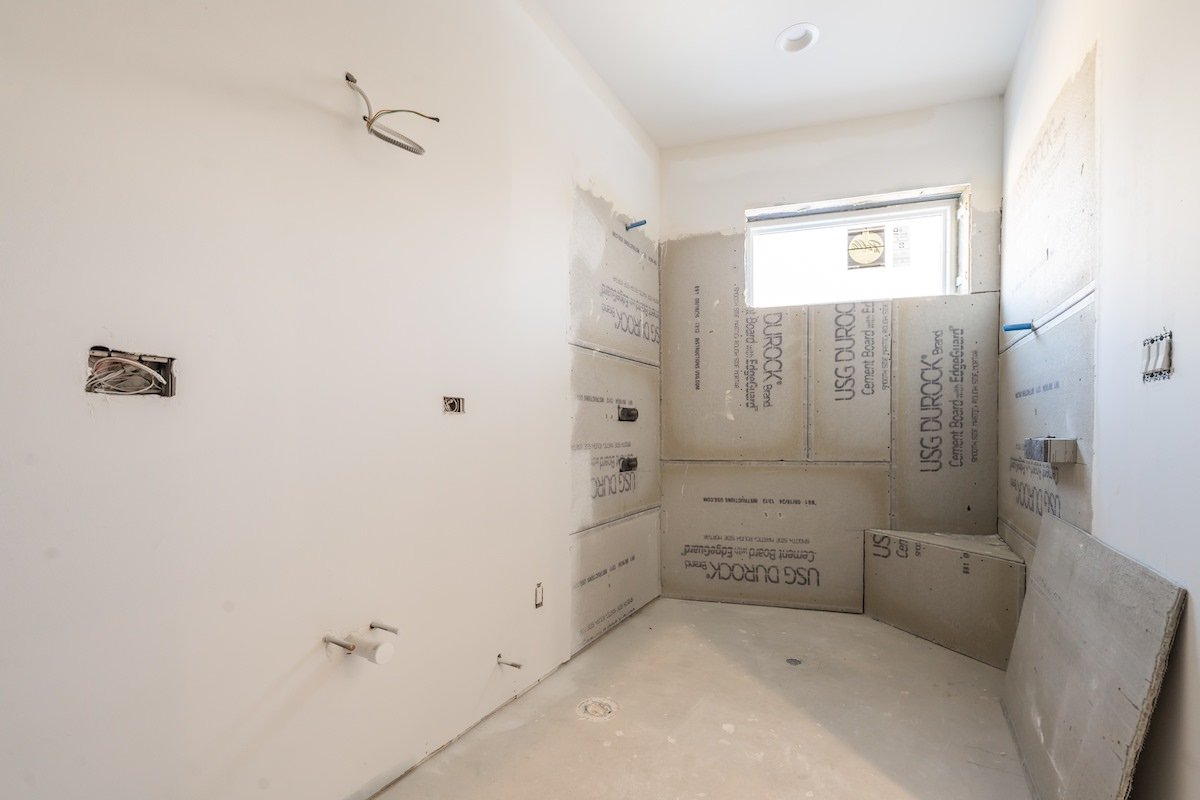 before virtual renovation bathroom