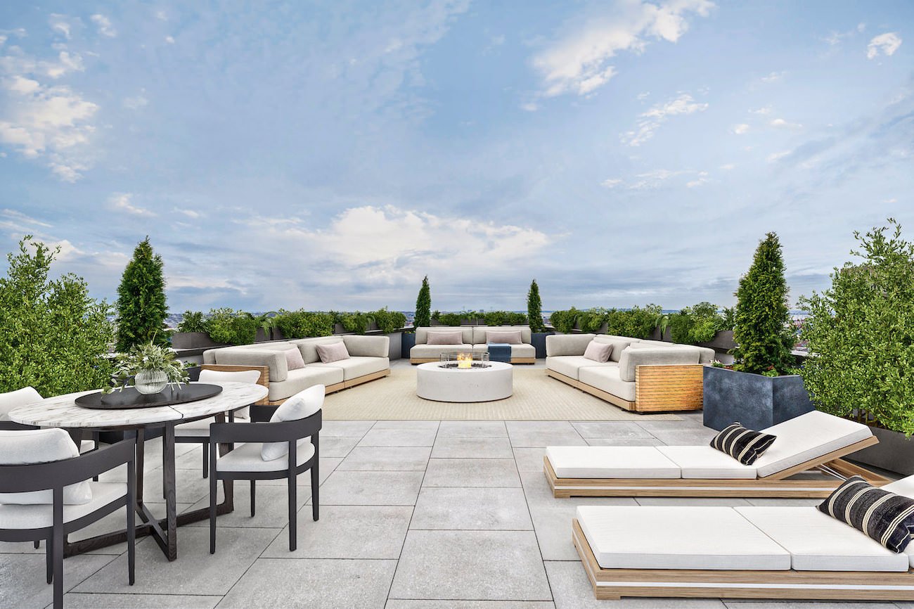 virtual staging rooftop in new york seeing skyline