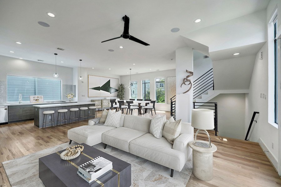 virtual staging of a living area and dining area in chicago