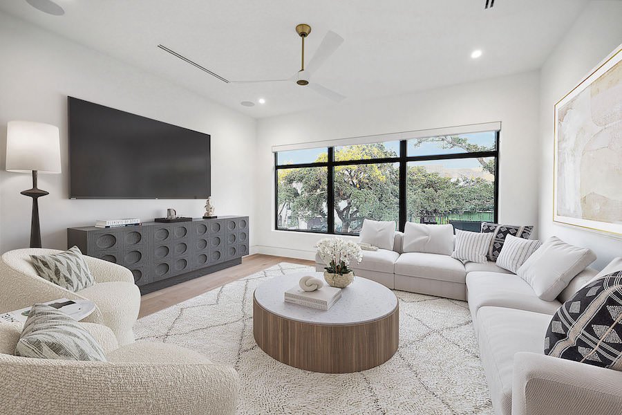 virtual staging living space in Los Angeles California